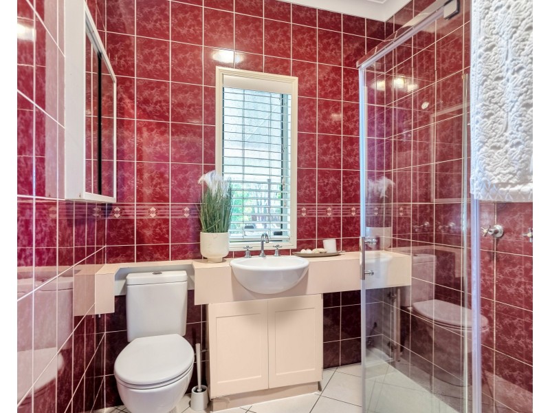 4 Simpson Street, West Mackay QLD 4740