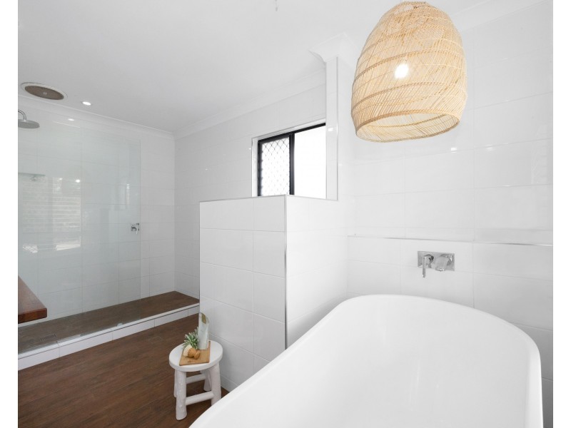 7 Starboard Circuit, Shoal Point QLD 4750