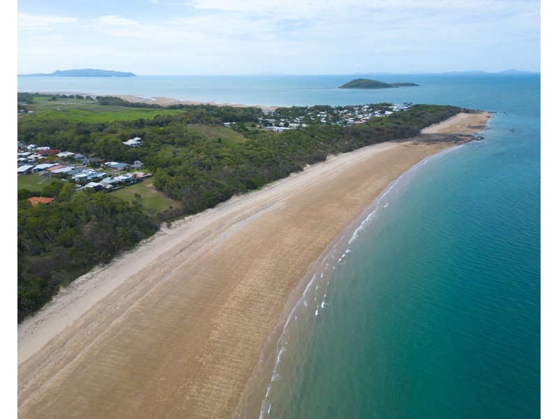 7 Starboard Circuit, Shoal Point QLD 4750