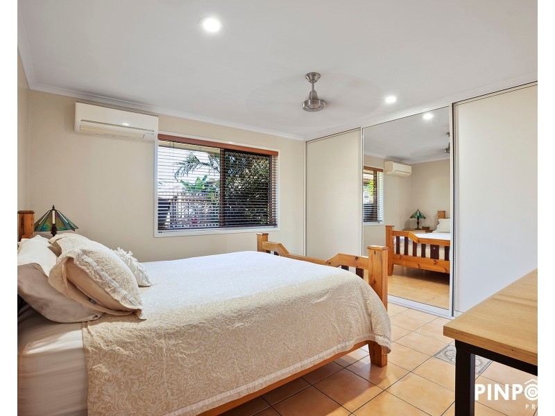 6 Sam Bezzina Drive, Beaconsfield QLD 4740