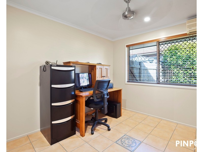 6 Sam Bezzina Drive, Beaconsfield QLD 4740