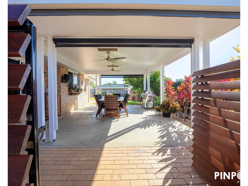 6 Sam Bezzina Drive, Beaconsfield QLD 4740