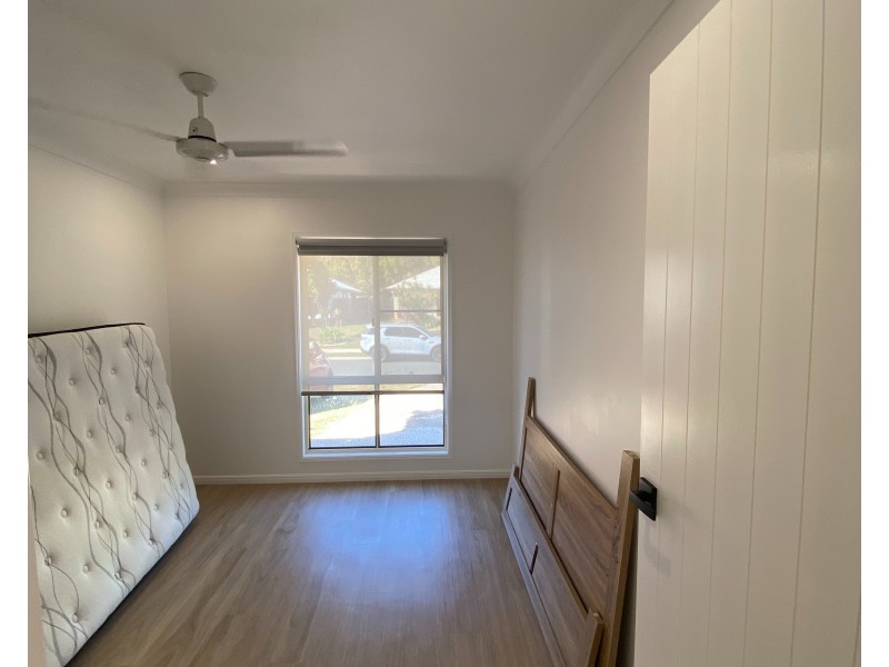 16B Newport Parade, Blacks Beach QLD 4740