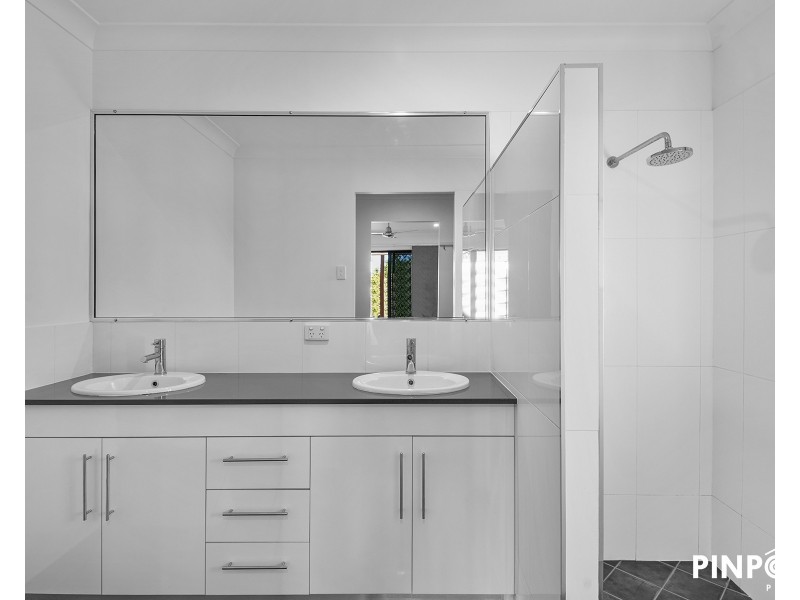 21 Rutland Place, Marian QLD 4753