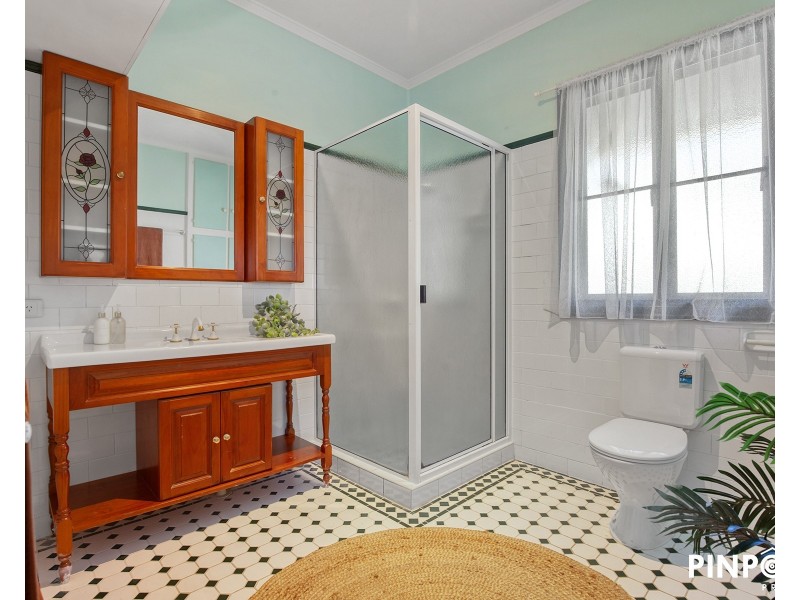 126 Donaldson Street, West Mackay QLD 4740