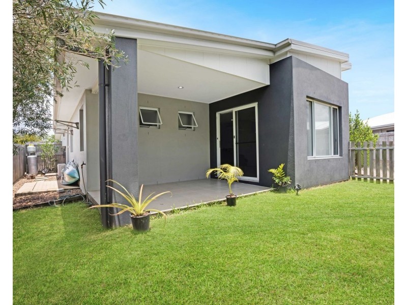 1/12 Sadlier Street, Walkerston QLD 4751