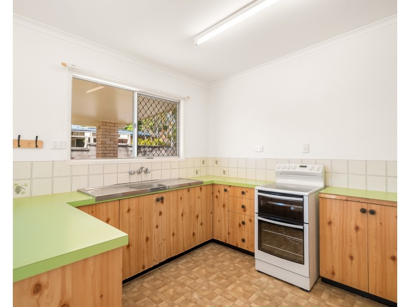 2 Dixon Court, Beaconsfield QLD 4740