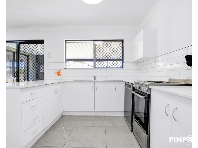 4 Busuttin Drive, Eimeo QLD 4740