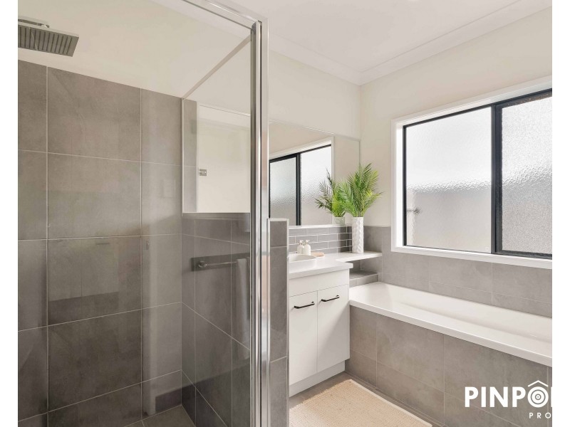28 Palmetto Crescent, Rural View QLD 4740
