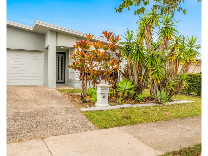2/39 Eileen Street, Walkerston QLD 4751