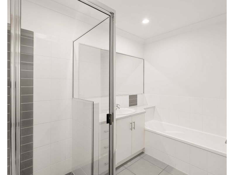 2/39 Eileen Street, Walkerston QLD 4751