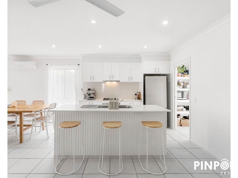 24 Balzan Drive, Rural View QLD 4740