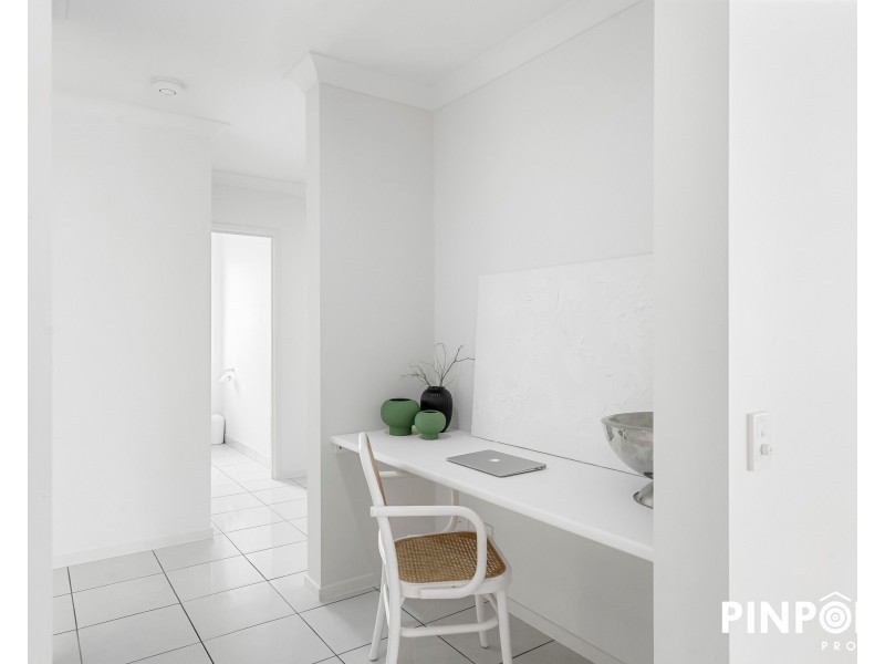 24 Balzan Drive, Rural View QLD 4740