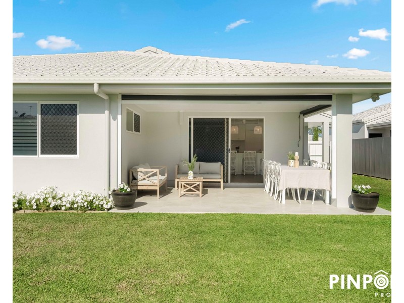 18 Victor Avenue, Glenella QLD 4740