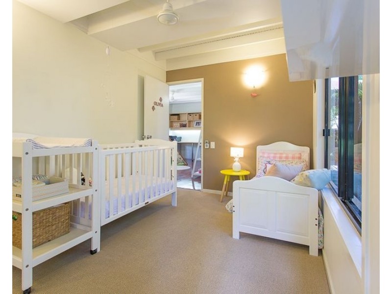 17 Coral Ridge Drive, Eimeo QLD 4740