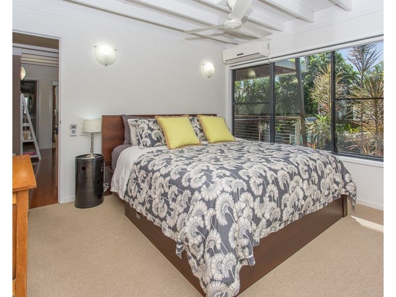 17 Coral Ridge Drive, Eimeo QLD 4740