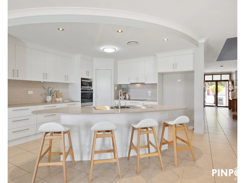 3 Madison Avenue, Glenella QLD 4740