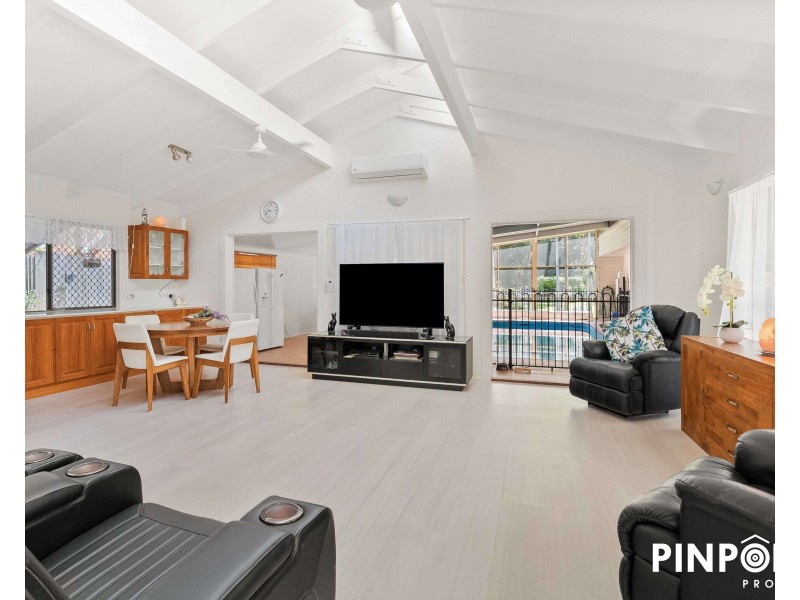 96 Waverley Street, Bucasia QLD 4750