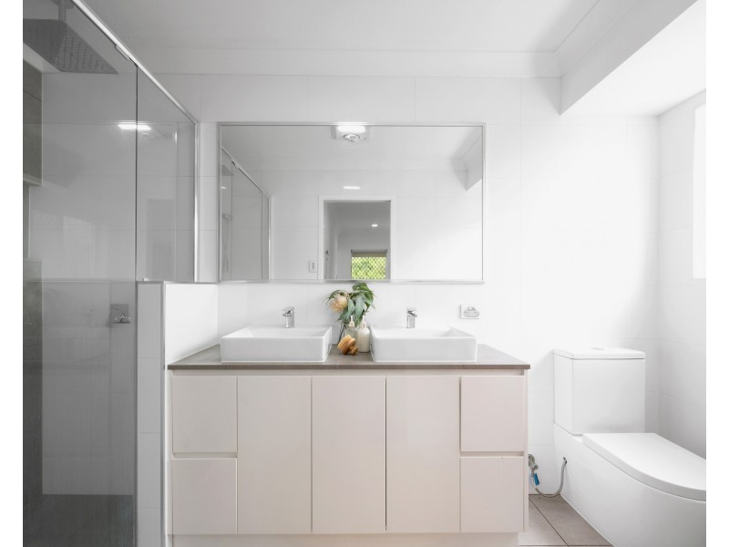 58 Cinnamon Drive, Glenella QLD 4740