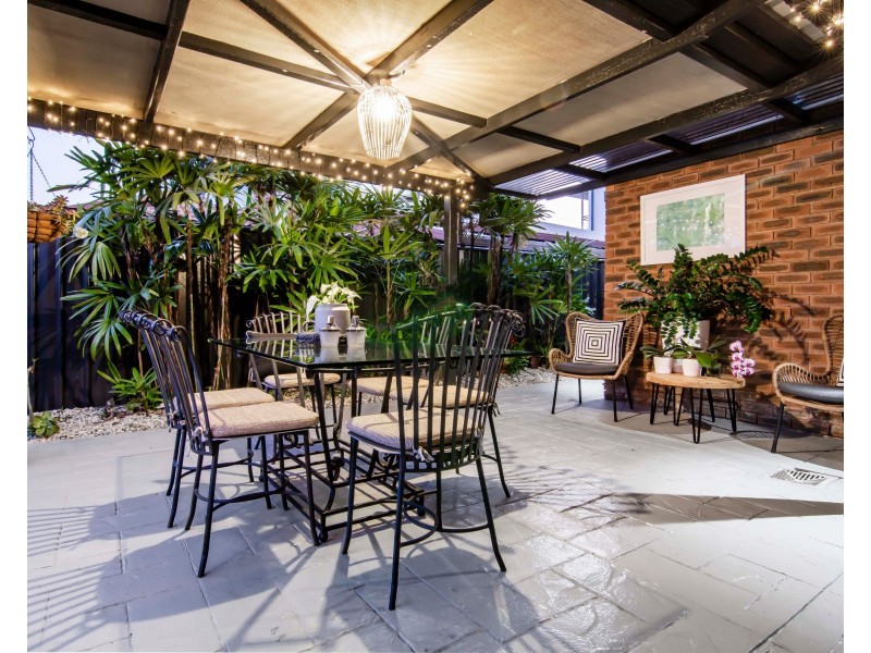 2/349 Alfred Street, Mackay QLD 4740