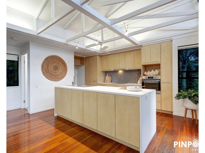 17 Coral Ridge Drive, Eimeo QLD 4740