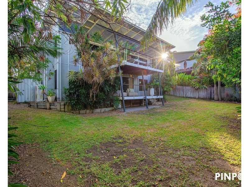 17 Coral Ridge Drive, Eimeo QLD 4740