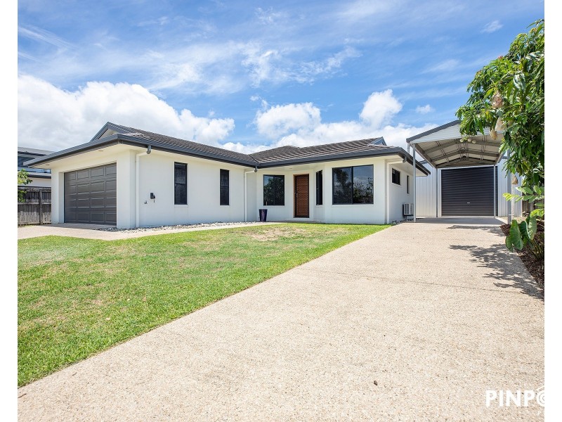 7 Lancaster Way, Ooralea QLD 4740