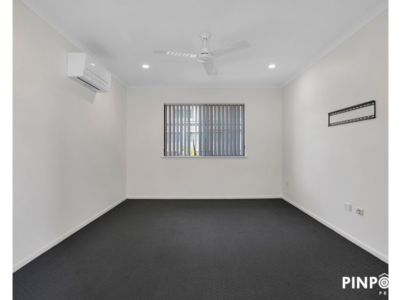 7 Lancaster Way, Ooralea QLD 4740