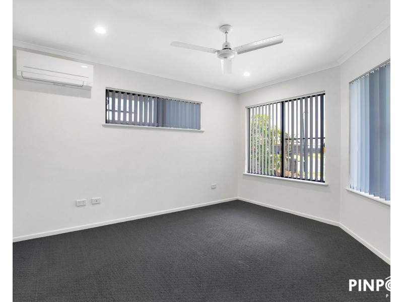 7 Lancaster Way, Ooralea QLD 4740