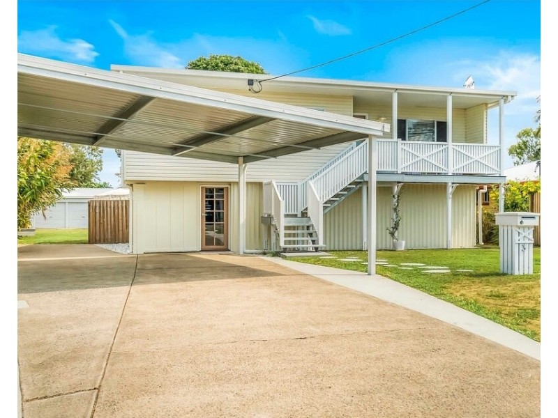 3 Saint Bees Avenue, Bucasia QLD 4750