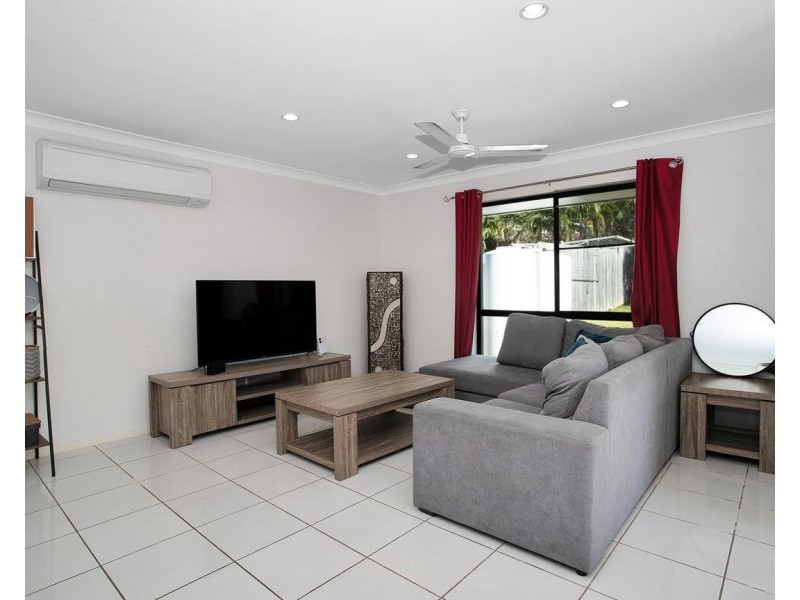 2/78 West Street, Sarina QLD 4737