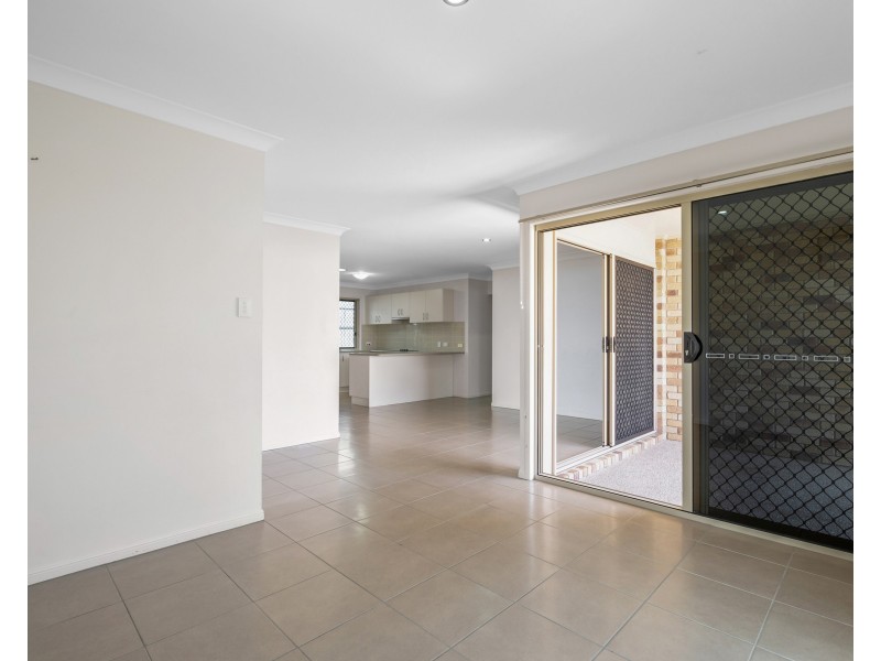 12 Highcrest Court, Bucasia QLD 4750