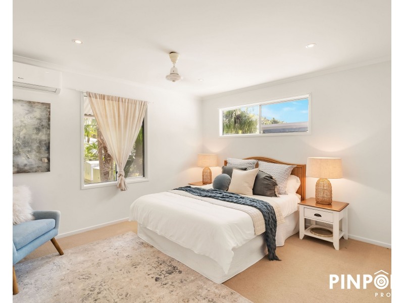 24 Waverley Street, Bucasia QLD 4750