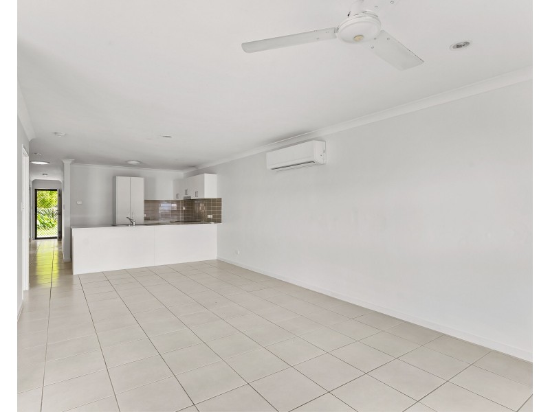 4A Azure Drive, Rural View QLD 4740