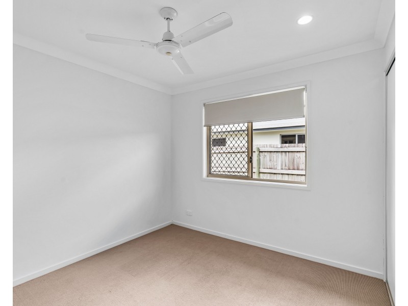 4A Azure Drive, Rural View QLD 4740