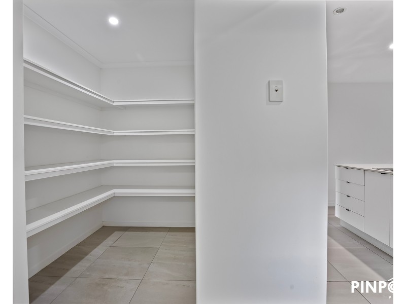 25 Primavera Boulevard, Beaconsfield QLD 4740