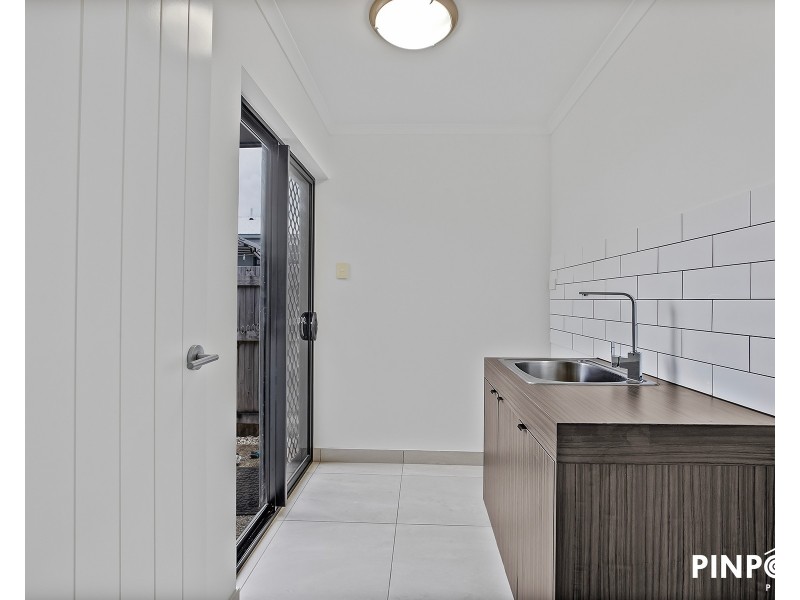 25 Primavera Boulevard, Beaconsfield QLD 4740