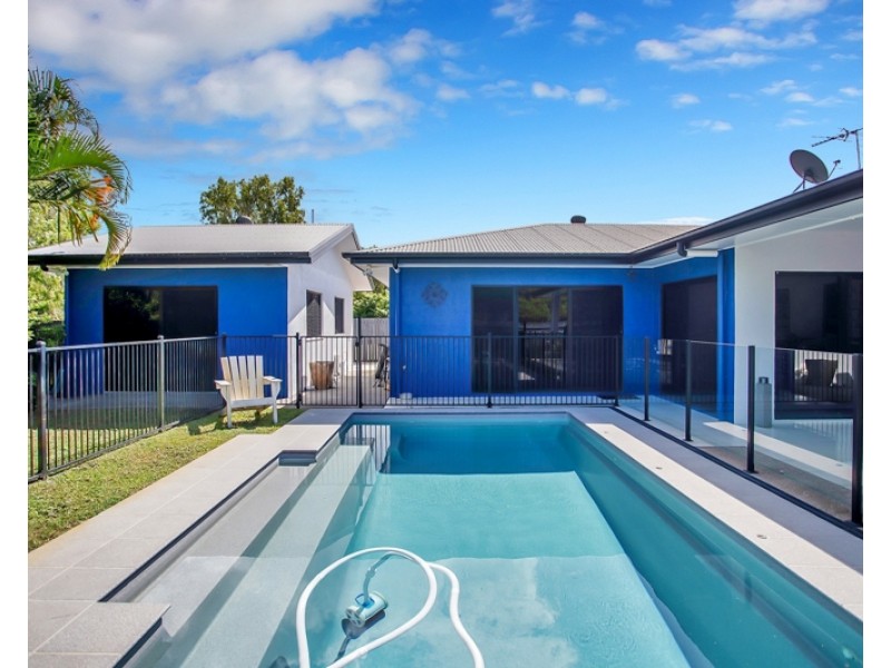 13 Michelle Crescent, Bucasia QLD 4750