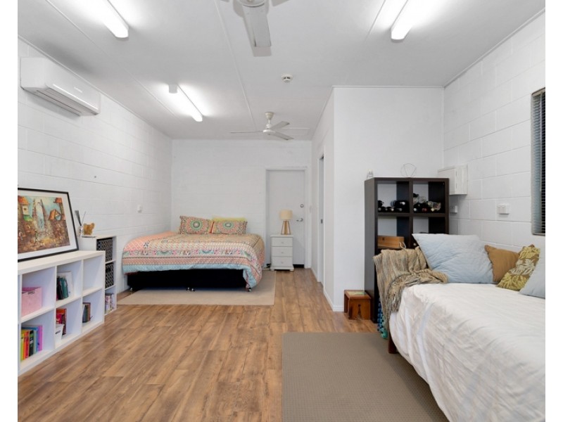 13 Michelle Crescent, Bucasia QLD 4750