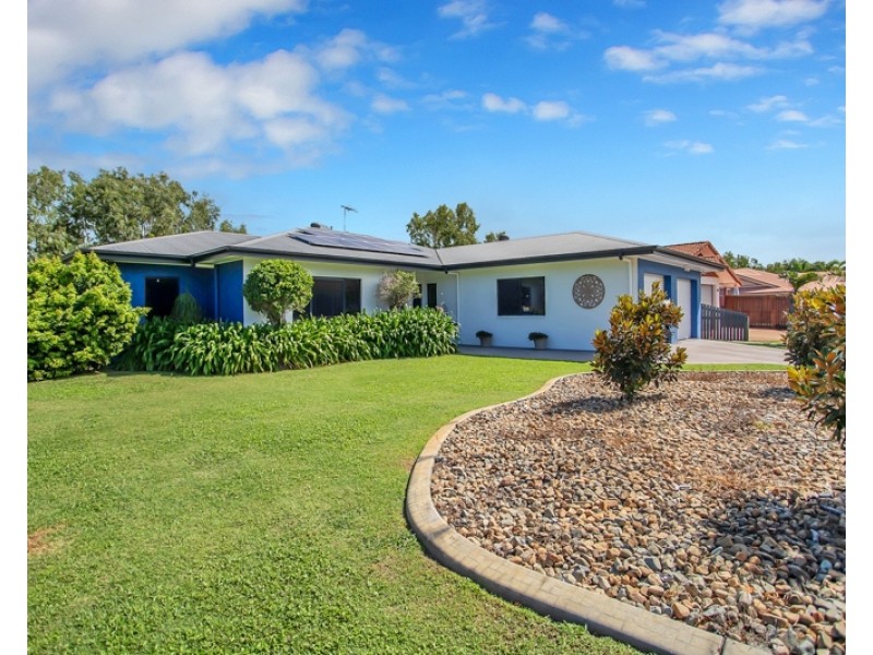 13 Michelle Crescent, Bucasia QLD 4750