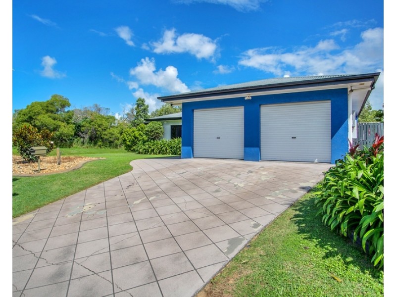 13 Michelle Crescent, Bucasia QLD 4750