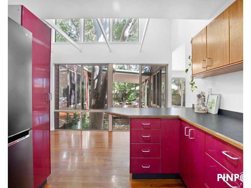 2 Dapplewood Close, Andergrove QLD 4740