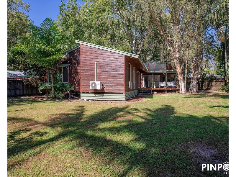 2 Dapplewood Close, Andergrove QLD 4740