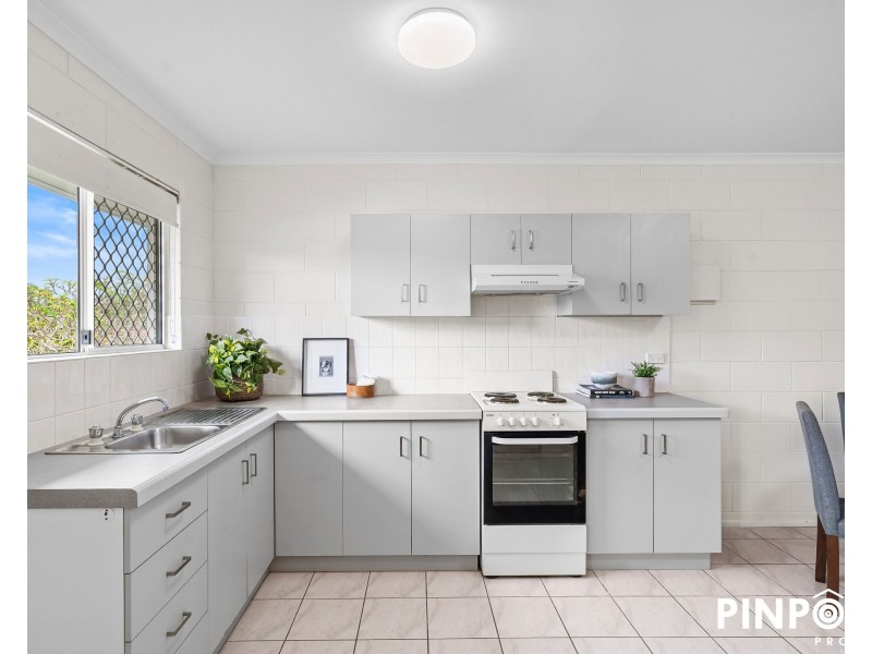 4/2 Coral Drive, Blacks Beach QLD 4740