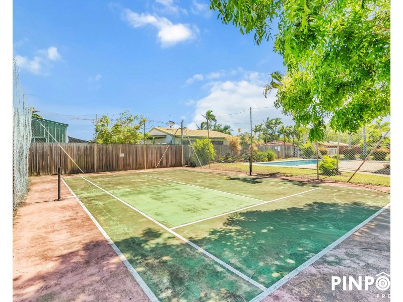 4/2 Coral Drive, Blacks Beach QLD 4740