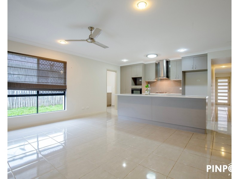 10 Sonoran Street, Rural View QLD 4740