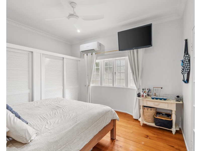 18 Beaton Street, West Mackay QLD 4740