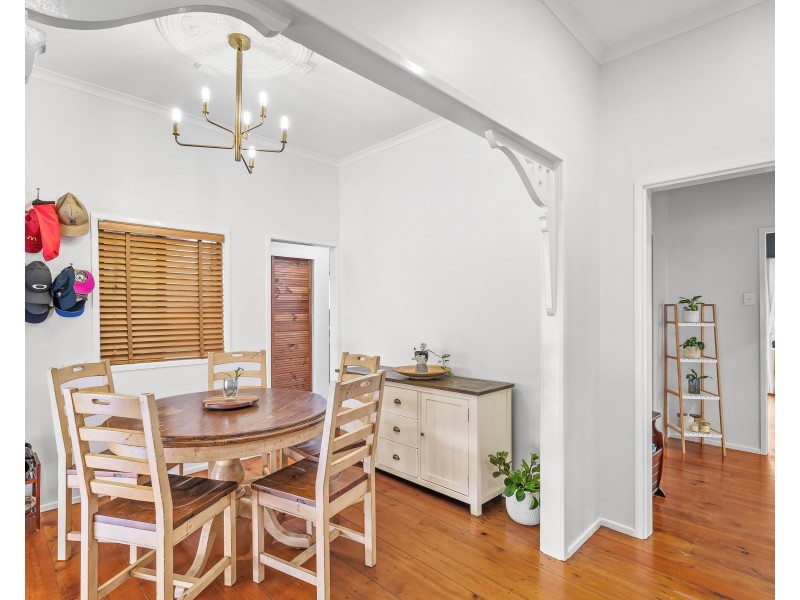 18 Beaton Street, West Mackay QLD 4740