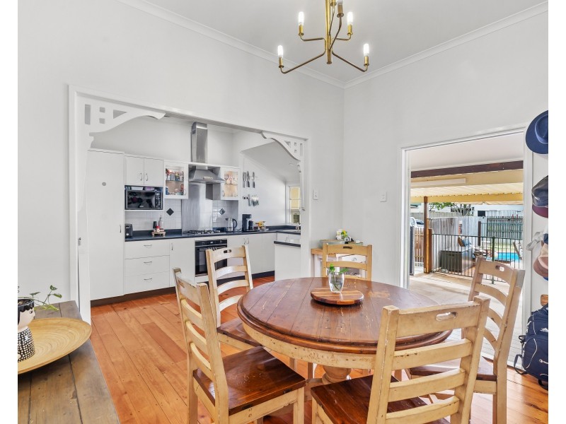 18 Beaton Street, West Mackay QLD 4740