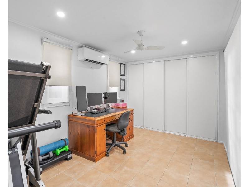 18 Beaton Street, West Mackay QLD 4740